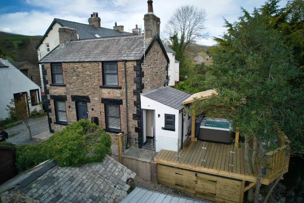 Luxurious Cottage With Hot Tub, Lake District Duddon Exterior foto