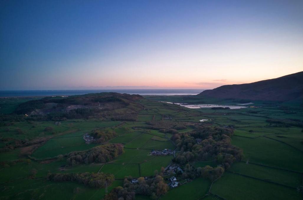 Luxurious Cottage With Hot Tub, Lake District Duddon Exterior foto